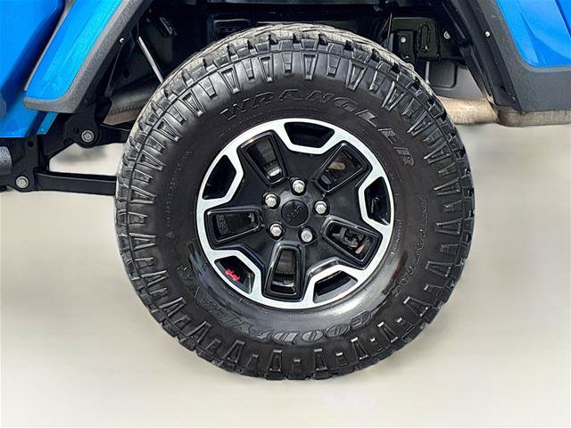 Used 2023 Jeep Gladiator Sport AWD/4WD image 31