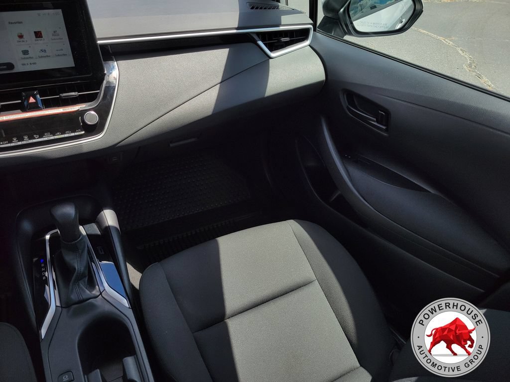 Used 2024 Toyota Corolla LE FWD image 19