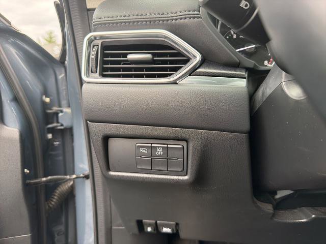 Used 2023 MAZDA CX-5 Carbon Edition image 23