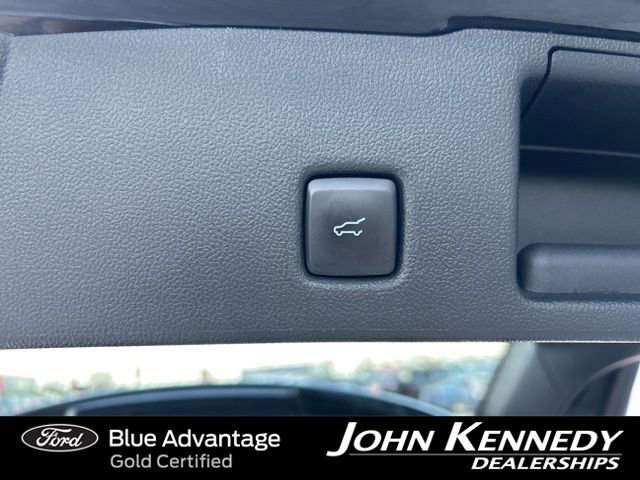 Certified 2022 Ford Escape SE w/ Convenience Package image 13