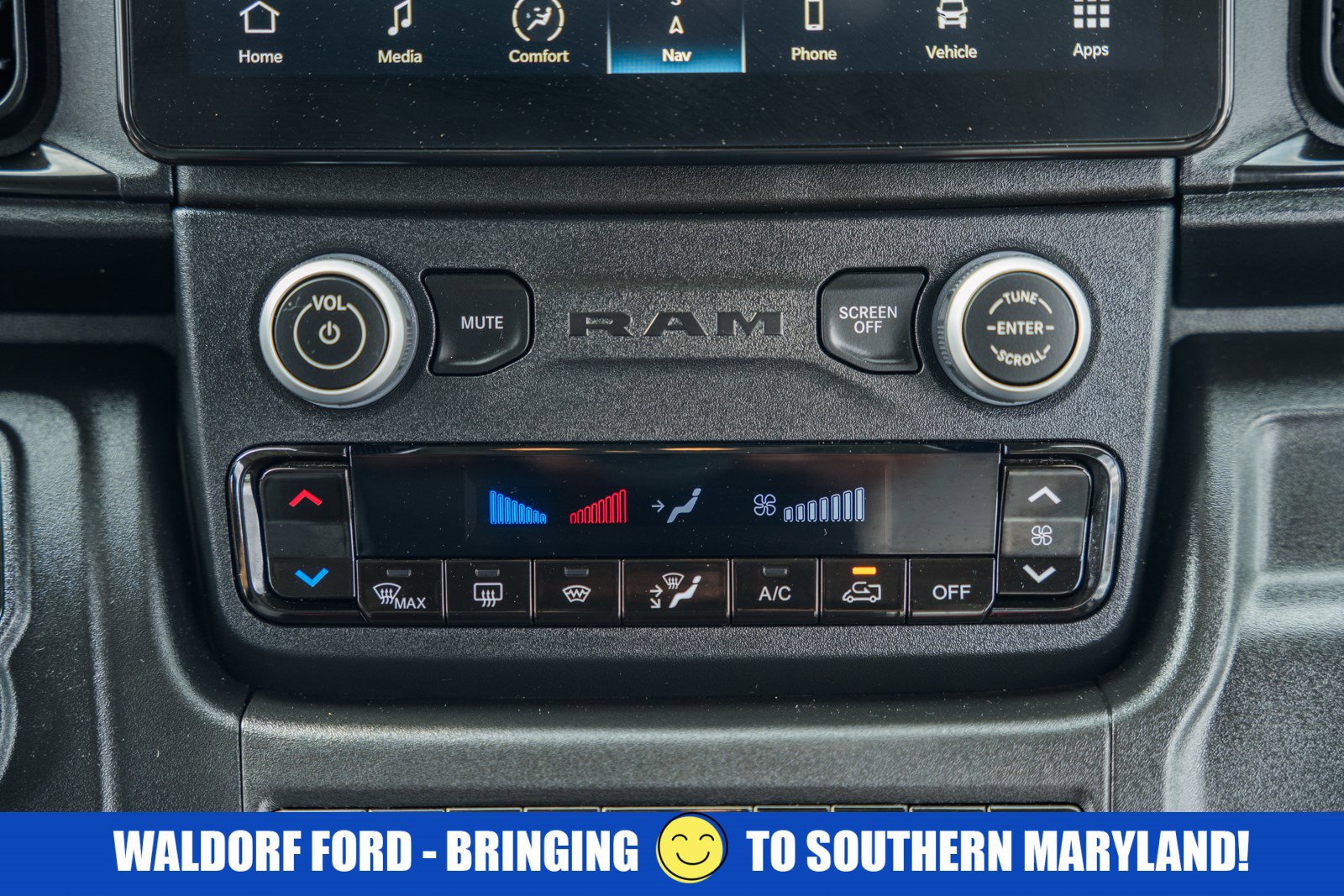 Used 2024 RAM ProMaster 3500 image 26