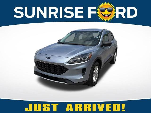 Certified 2022 Ford Escape SE AWD/4WD image 1