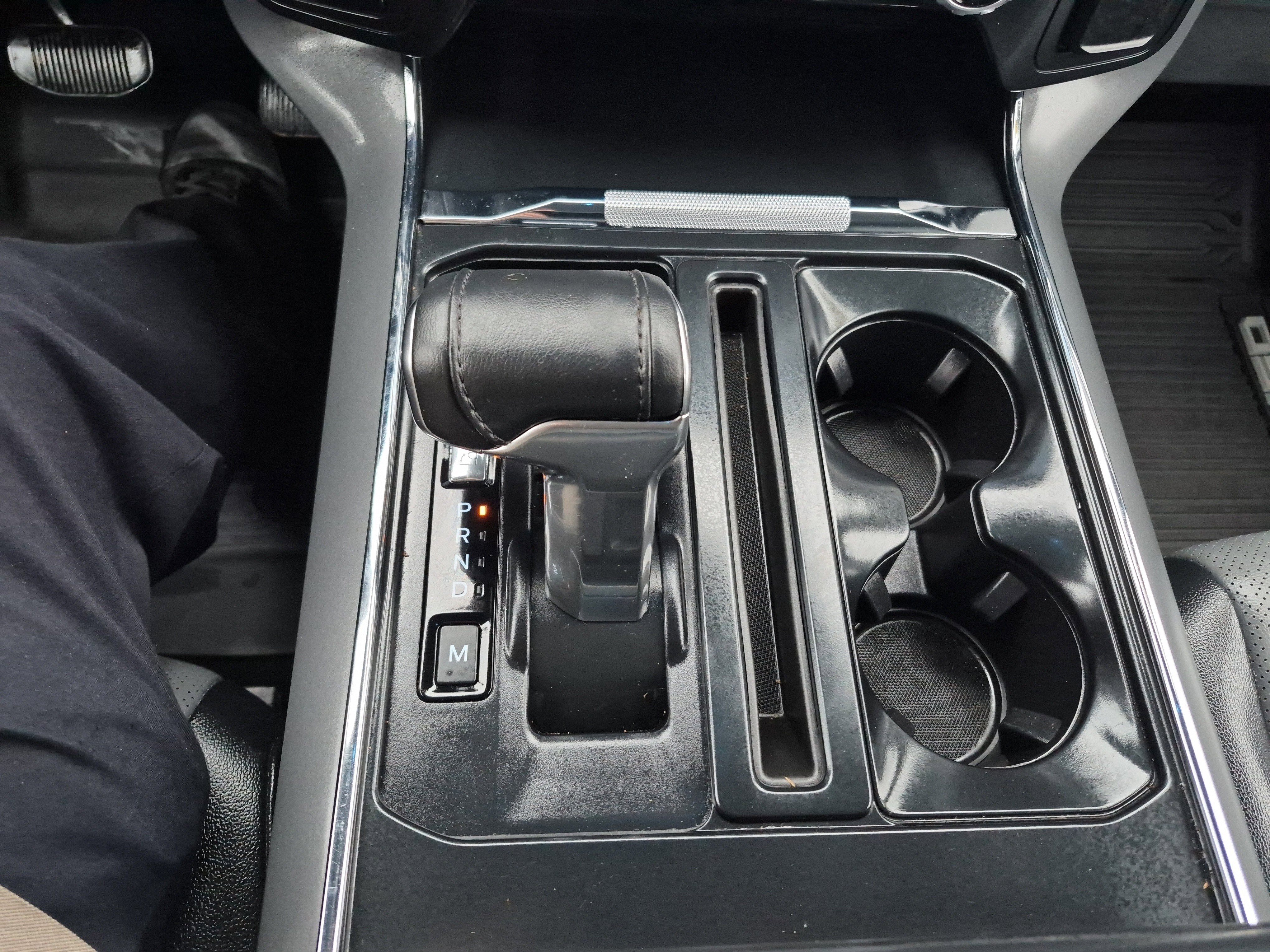 Certified 2025 Ford F150 Lariat w/ Equipment Group 501A Mid image 32