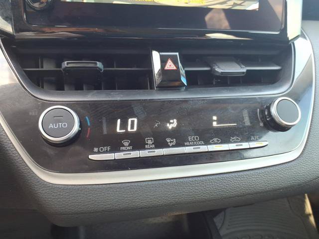 Used 2025 Toyota Corolla LE FWD image 19