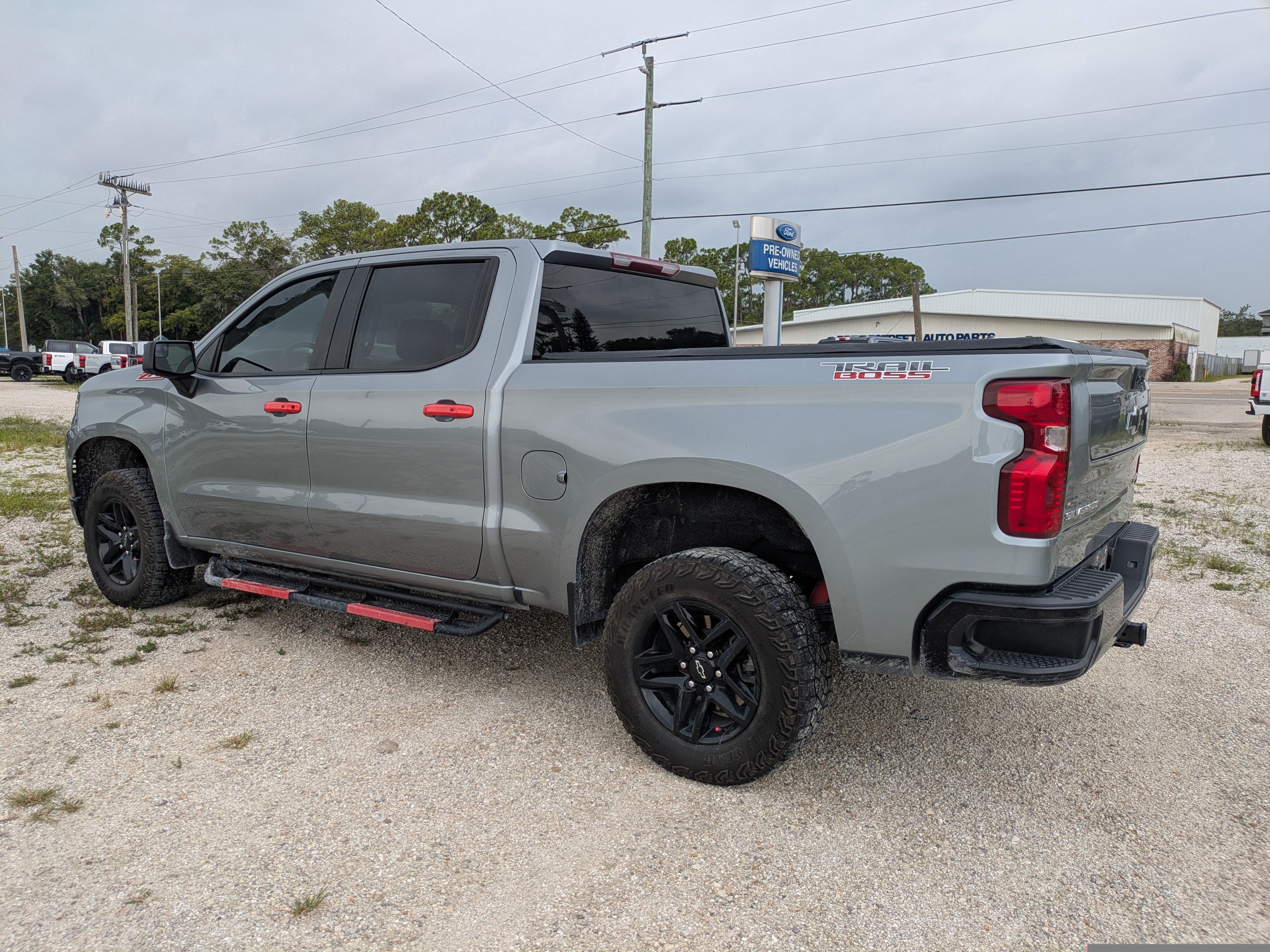 Used 2024 Chevrolet Silverado 1500 Custom Trail Boss AWD/4WD image 6