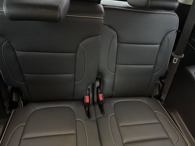 Used 2023 GMC Acadia Denali w/ Denali Ultimate Package image 14