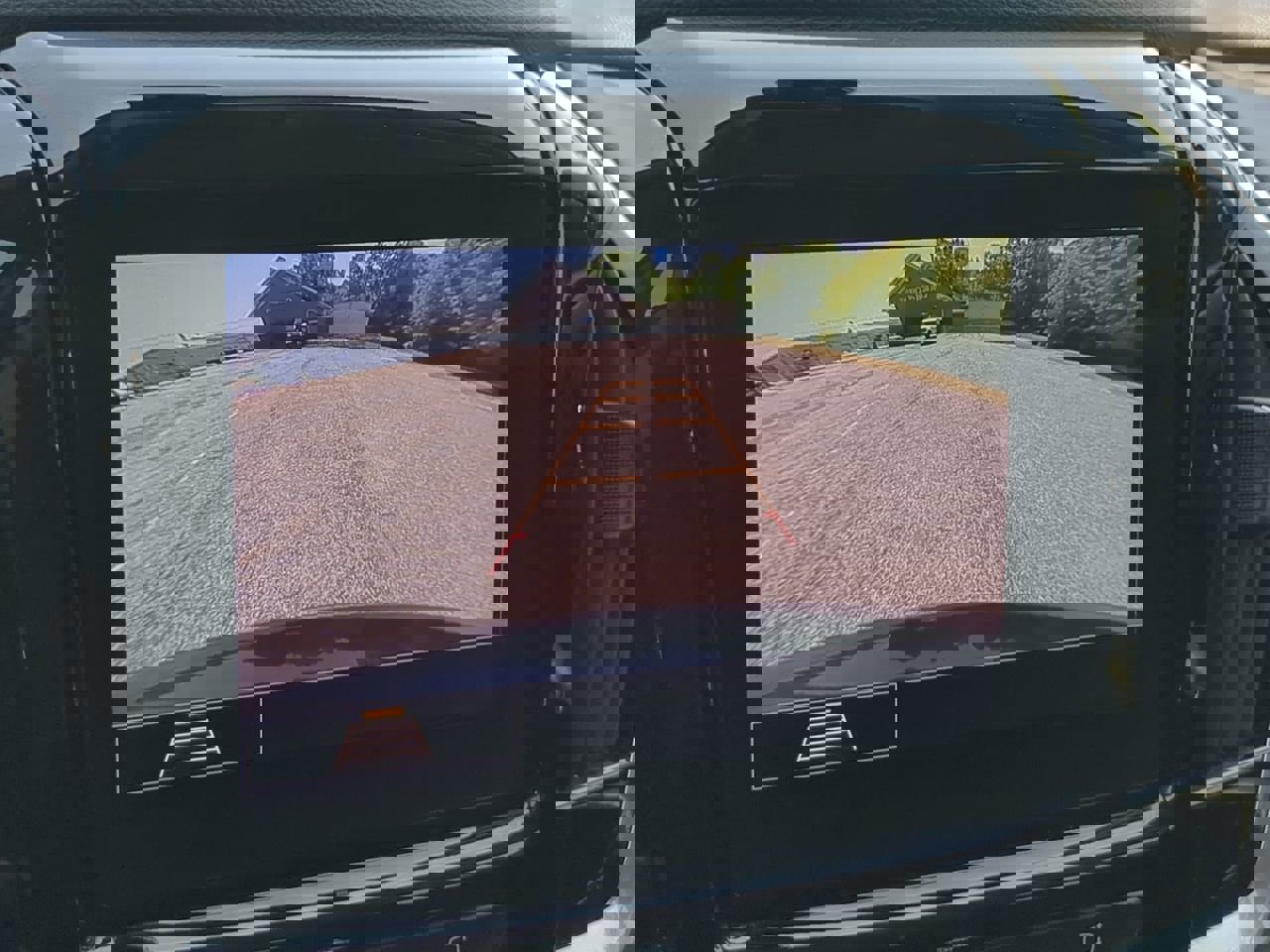 Used 2021 Chevrolet Traverse LT image 18