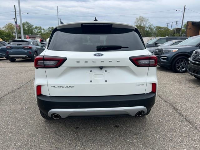 Certified 2024 Ford Escape Platinum AWD/4WD image 4