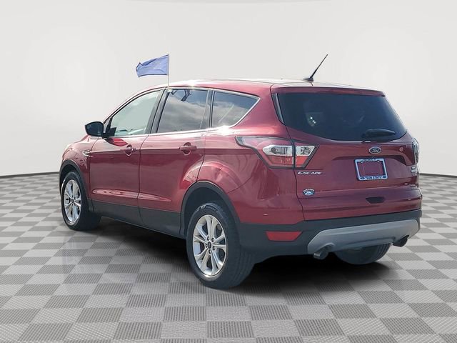 Certified 2017 Ford Escape SE image 3