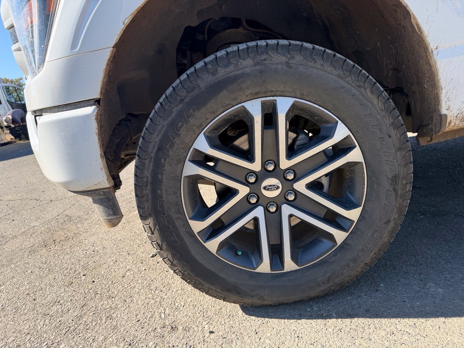 Certified 2023 Ford F150 XL w/ STX Appearance Package AWD/4WD image 9