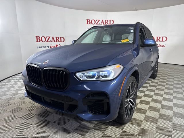 Used 2023 BMW X5 M50i w/ Executive Package image 4