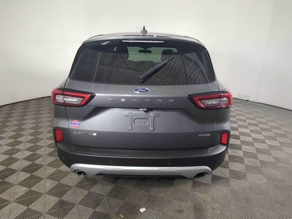 Certified 2023 Ford Escape Active w/ Tech Pack #2 image 3