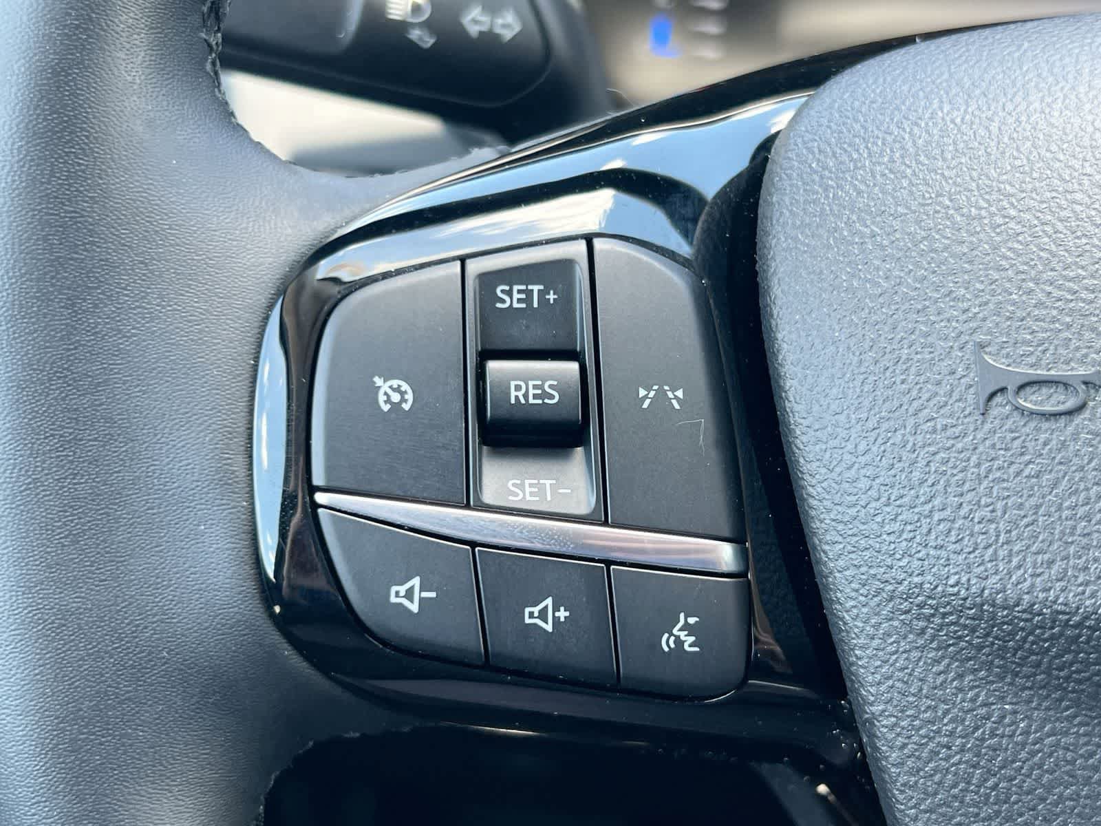 Certified 2023 Ford Escape Active AWD/4WD image 23