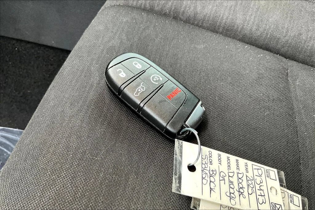 Used 2025 Dodge Durango GT AWD/4WD image 37
