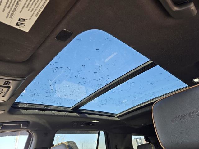 Used 2022 GMC Yukon AT4 image 13