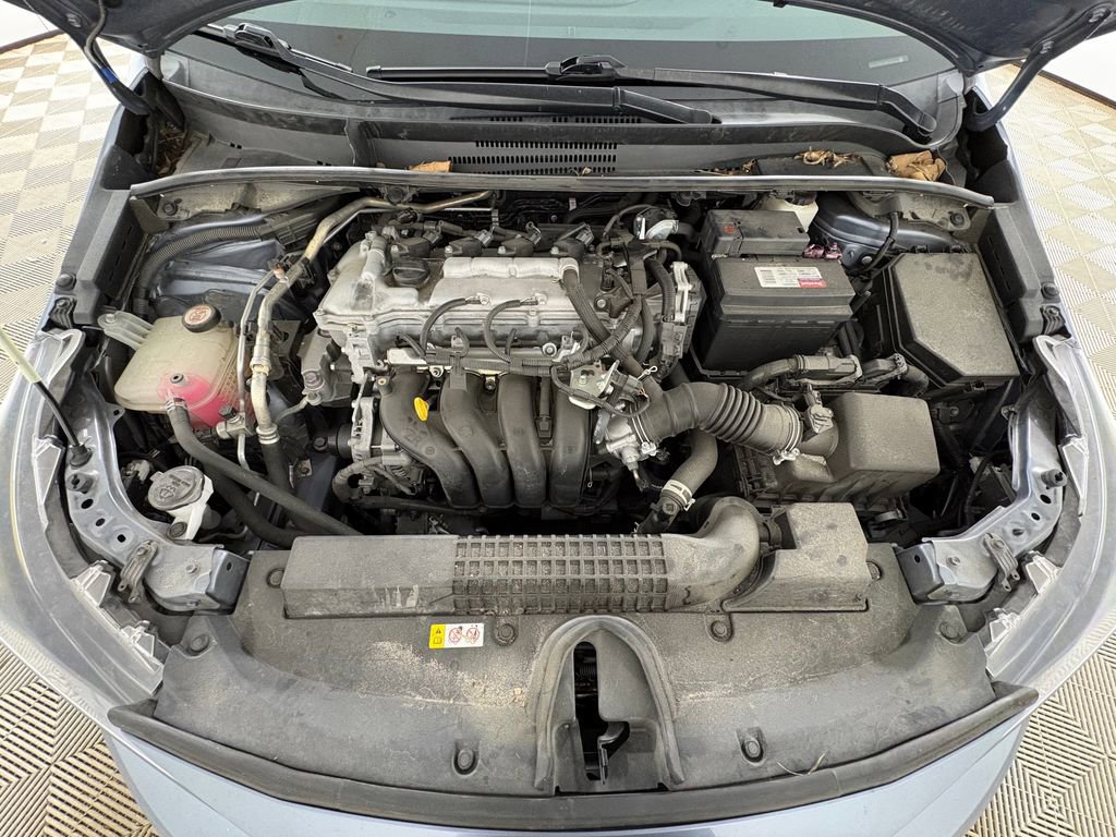 Used 2022 Toyota Corolla LE FWD image 29