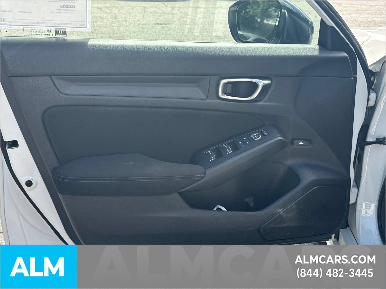 Used 2025 Honda Civic Sport image 11
