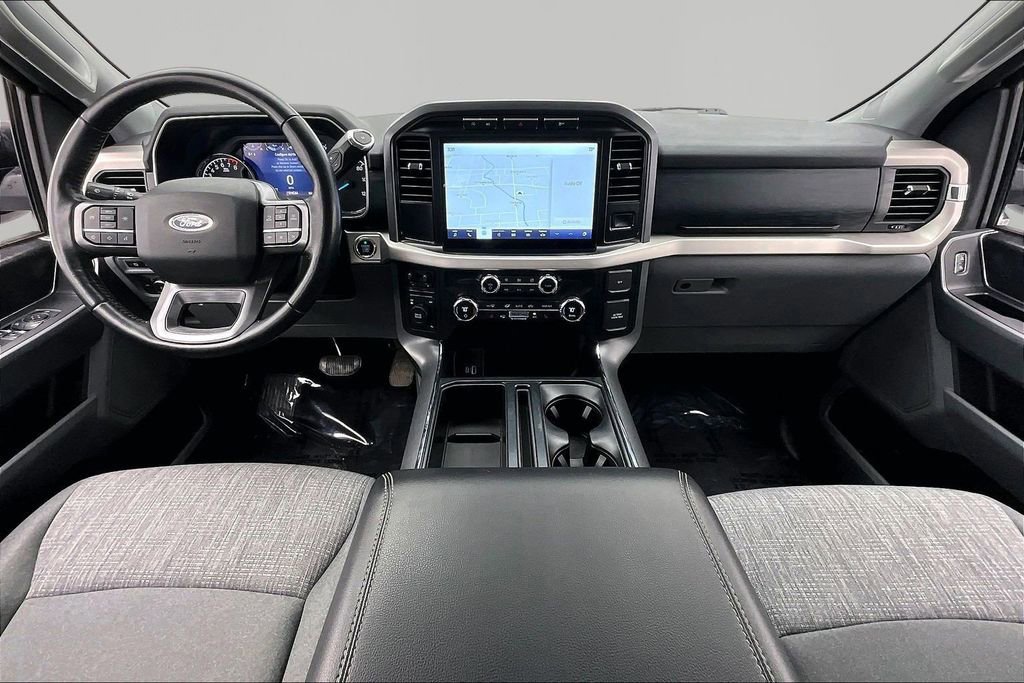 Certified 2021 Ford F150 XLT w/ Equipment Group 302A High image 16