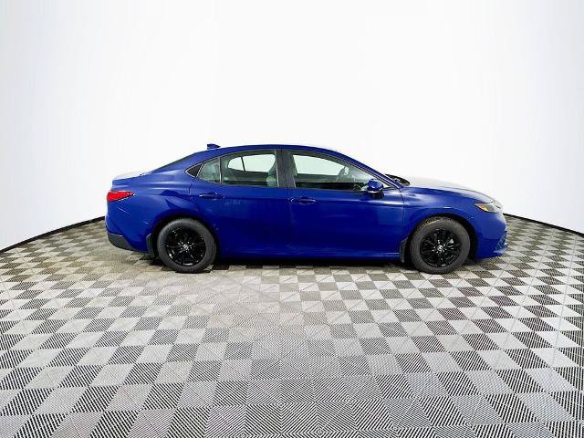Used 2025 Toyota Camry LE AWD/4WD image 8