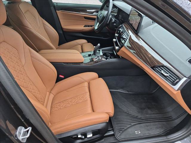 Used 2023 BMW 530i xDrive w/ Premium Package AWD/4WD image 21