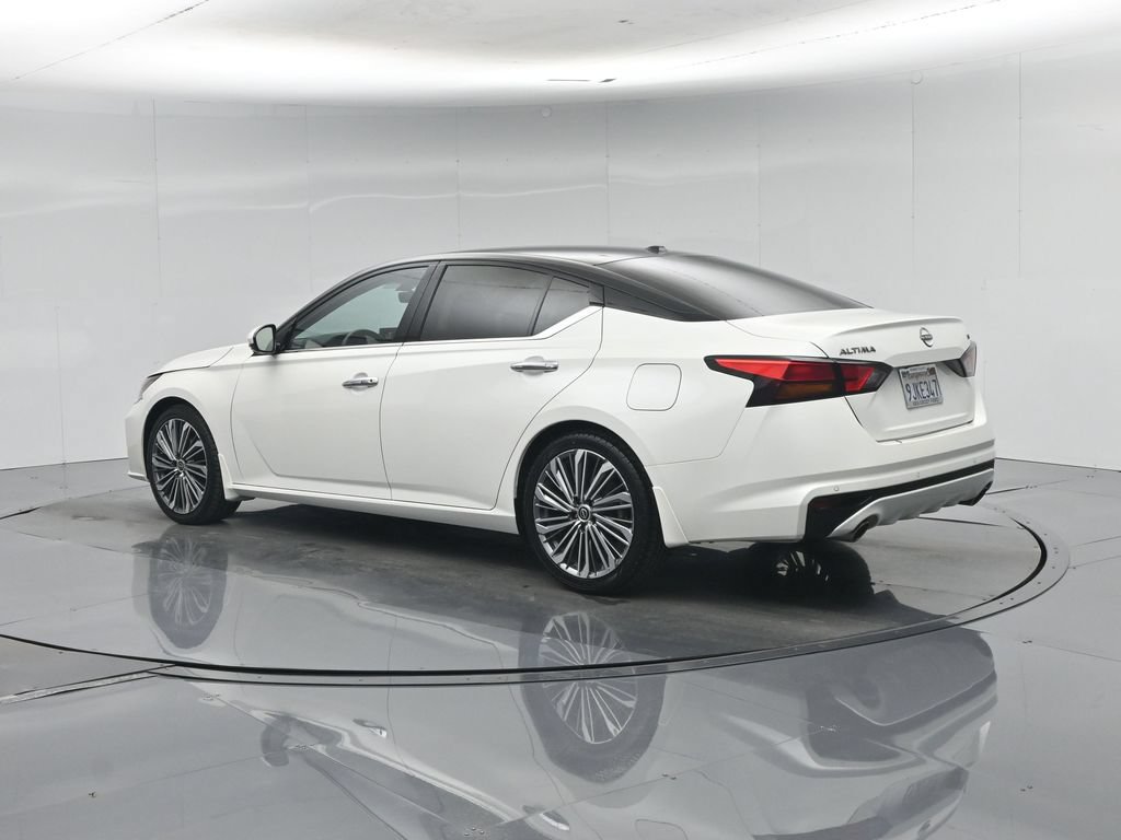 Used 2024 Nissan Altima 2.5 SL FWD image 30
