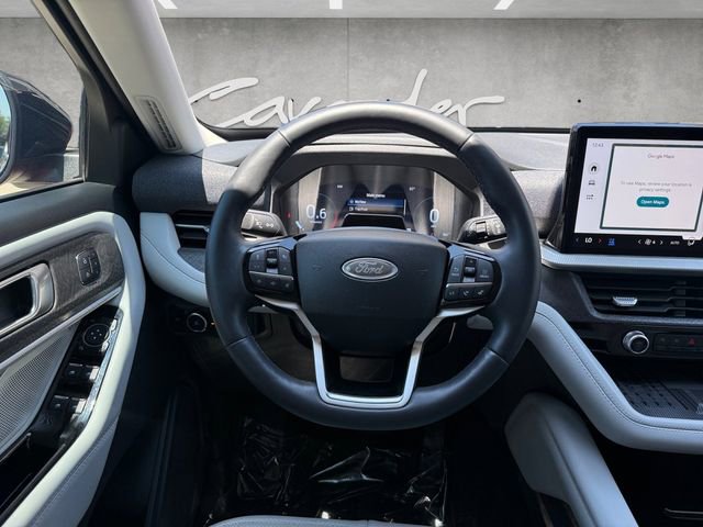 Certified 2025 Ford Explorer Platinum w/ Ultimate Package AWD/4WD image 22