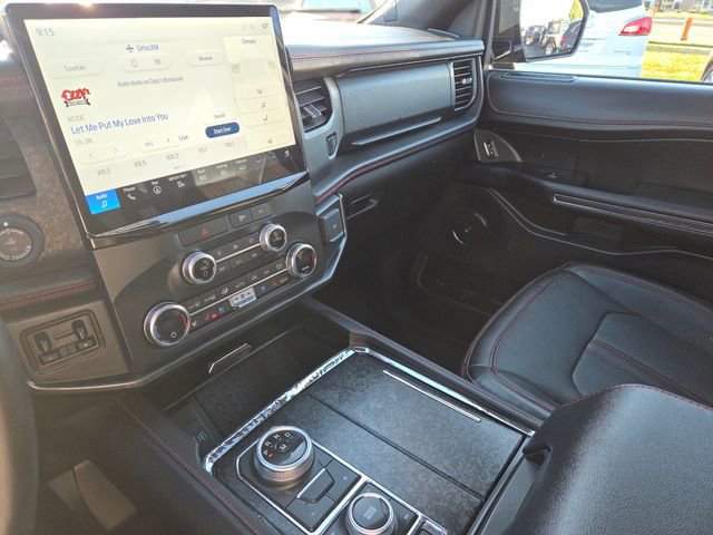 Certified 2022 Ford Expedition Limited image 39