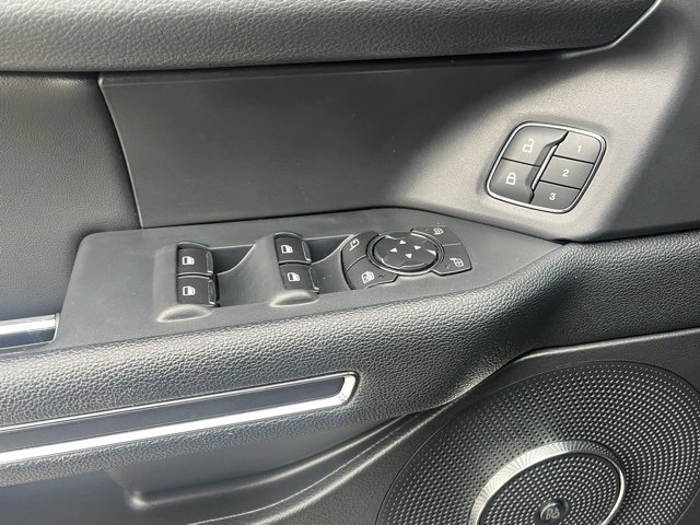 Certified 2022 Ford Expedition Limited image 41