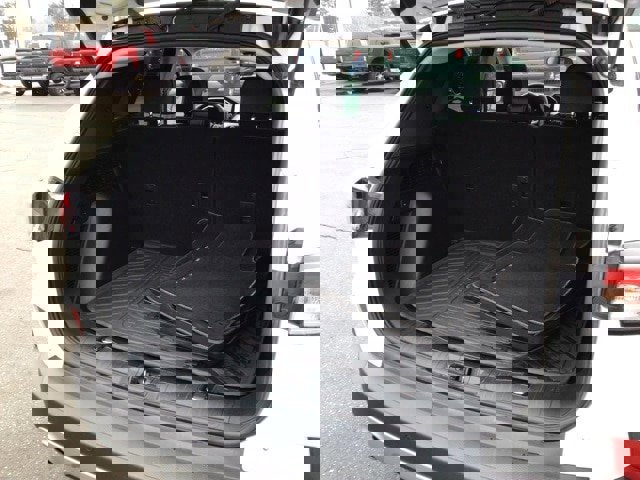 Certified 2022 Ford Escape SEL image 24