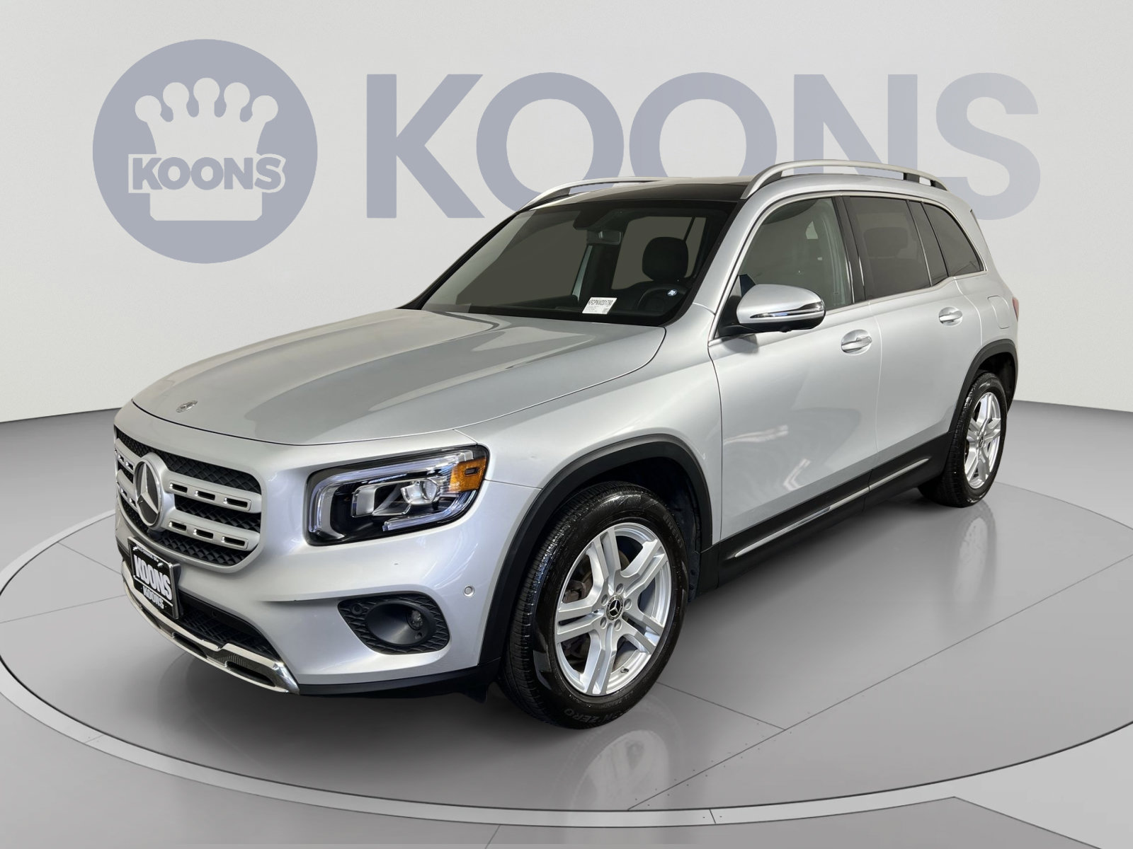 Used 2022 Mercedes-Benz GLB 250 4MATIC image 1