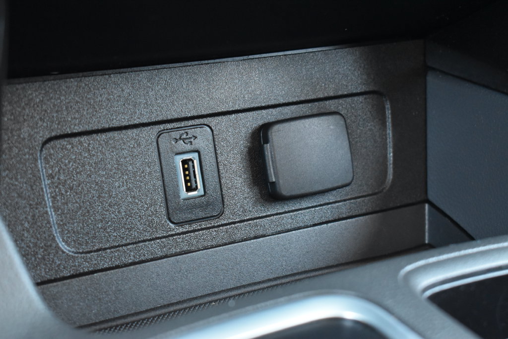 Certified 2018 Ford Escape Titanium FWD image 21