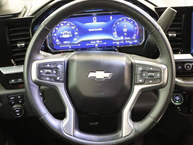 Used 2024 Chevrolet Silverado 3500 LTZ w/ LTZ Convenience Package AWD/4WD image 5