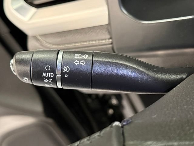 Used 2019 GMC Acadia SLT w/ Black Edition FWD image 21