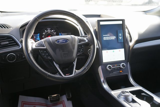 Certified 2023 Ford Edge ST image 10