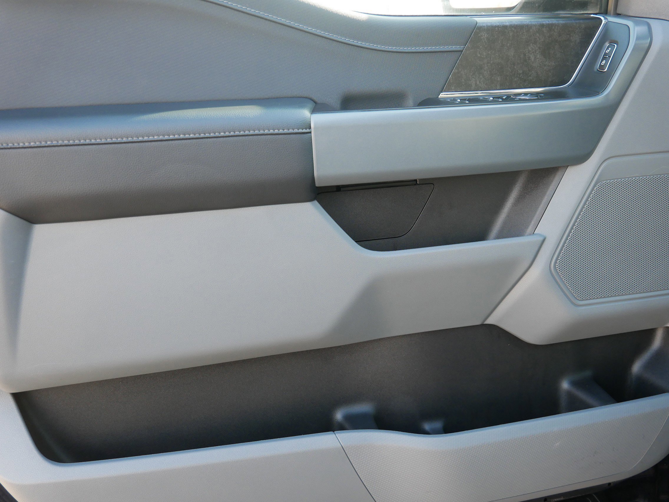 Certified 2023 Ford F150 XLT w/ Equipment Group 302A High image 11