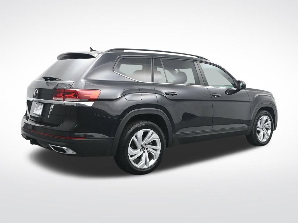 Used 2023 Volkswagen Atlas SE w/ Panoramic Sunroof Package FWD image 6
