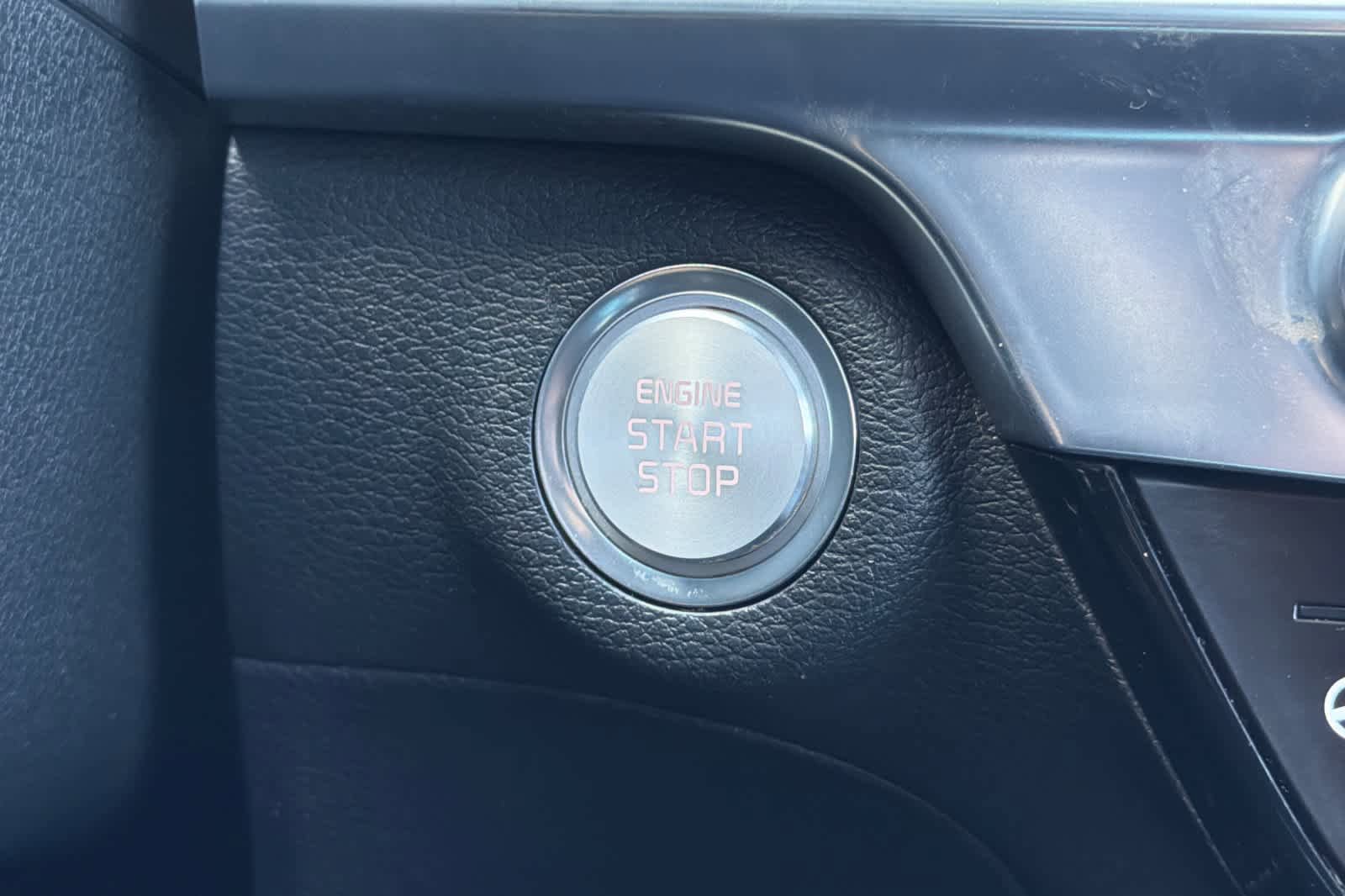 Used 2025 Kia Telluride SX Prestige X-Pro AWD/4WD image 24
