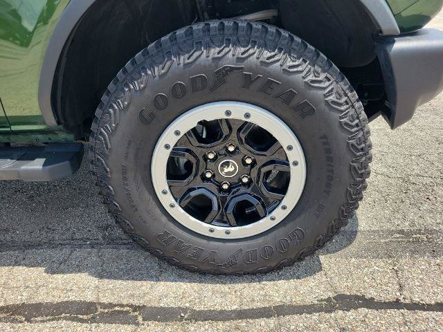 Certified 2023 Ford Bronco Outer Banks w/ Sasquatch Package AWD/4WD image 5