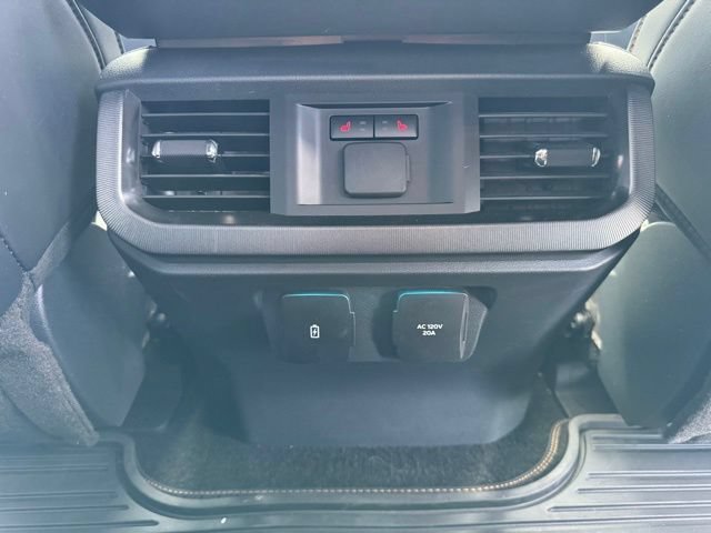 Certified 2022 Ford F150 Platinum w/ Equipment Group 701A High AWD/4WD image 71