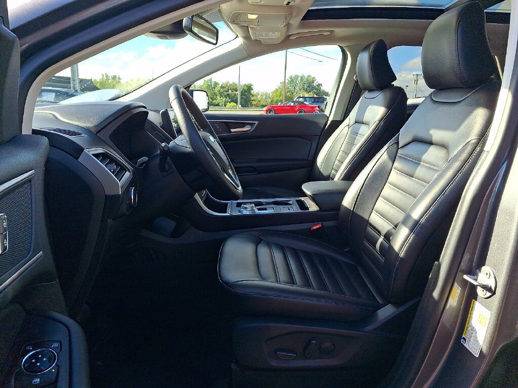 Certified 2024 Ford Edge SEL w/ Convenience Package AWD/4WD image 14