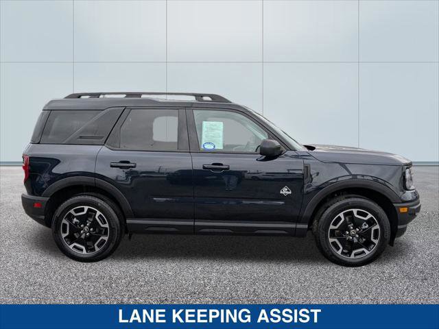 Certified 2023 Ford Bronco Sport Outer Banks w/ Tech Package image 2