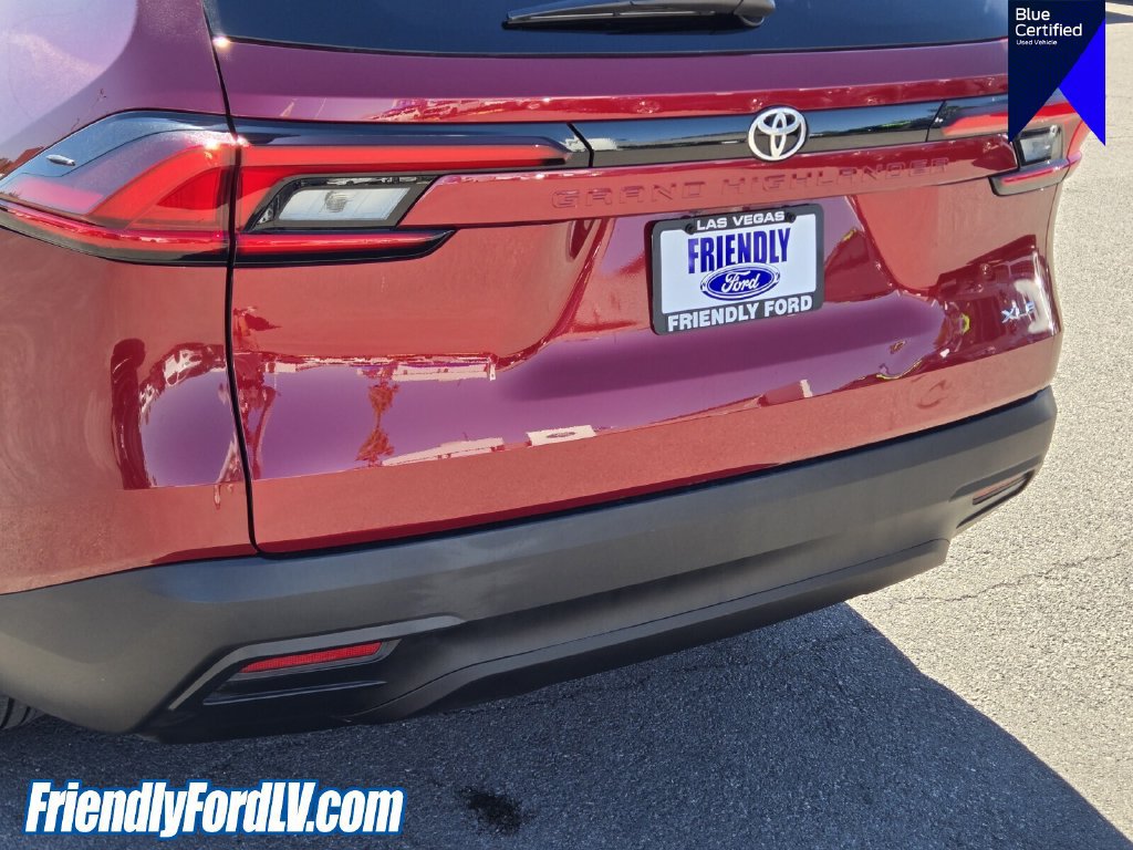 Used 2026 Toyota Grand Highlander FWD image 5