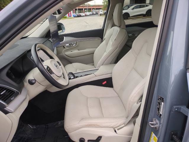 Used 2023 Volvo XC90 B5 Core w/ Climate Package AWD/4WD image 9
