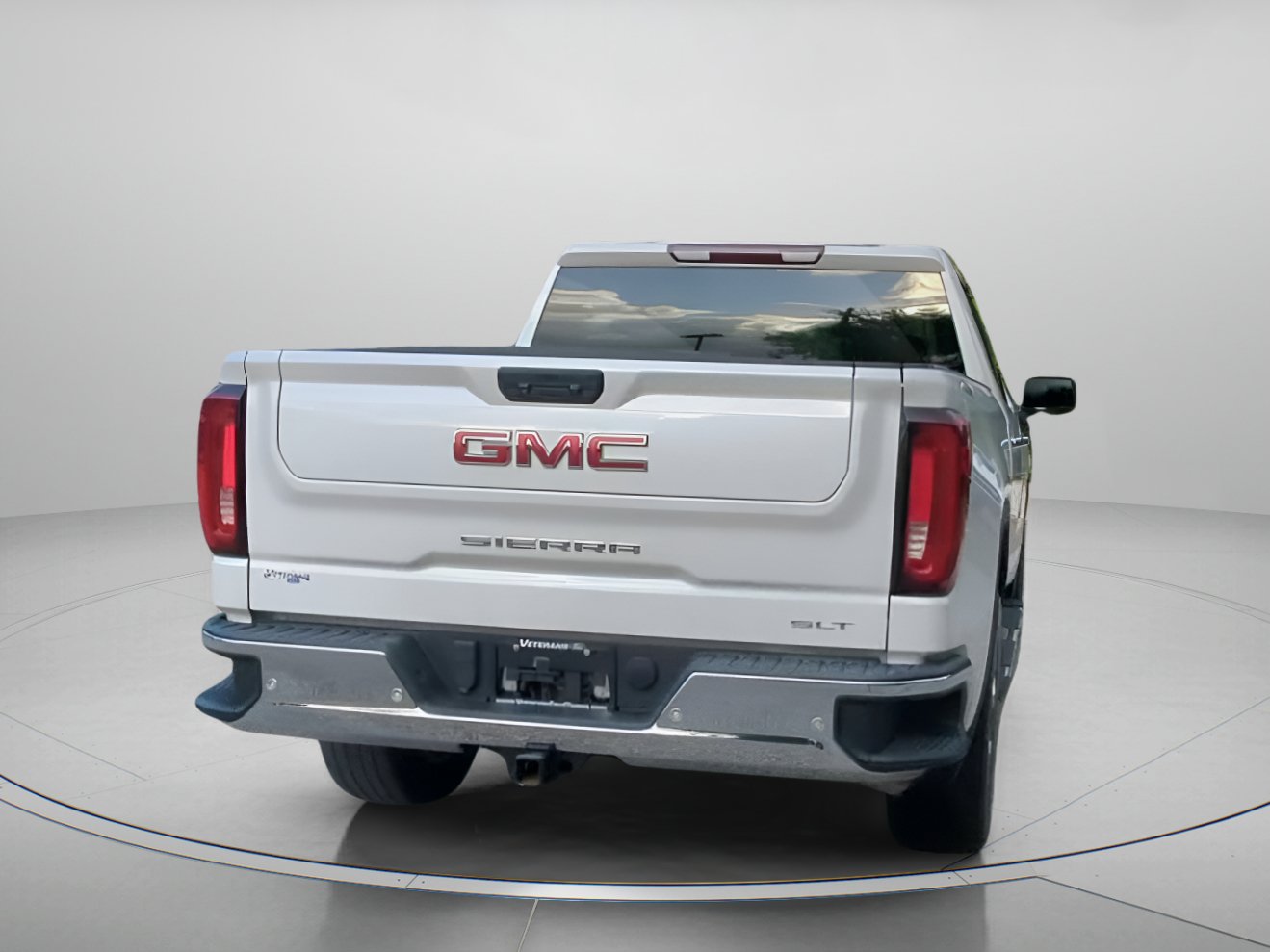 Used 2022 GMC Sierra 1500 SLT w/ SLT Premium Package AWD/4WD image 25