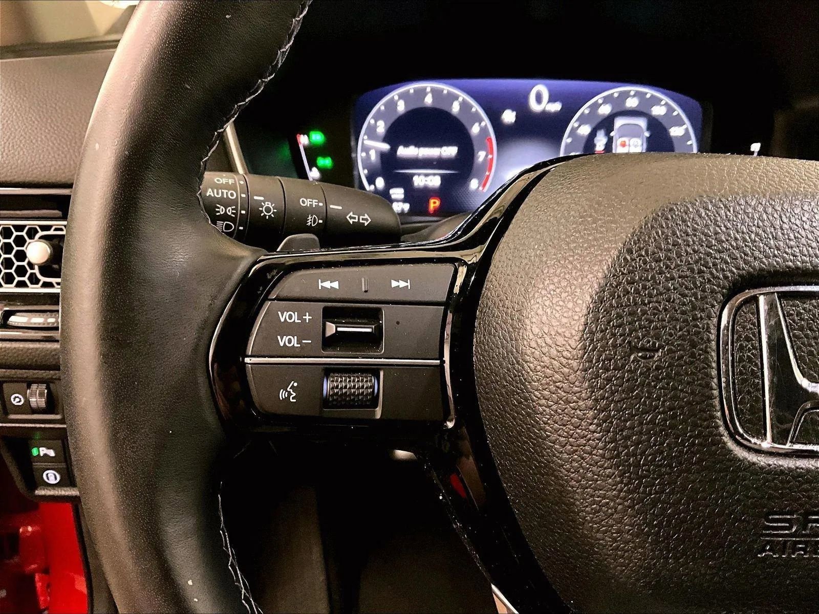 Used 2024 Honda Civic Touring image 17