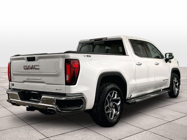 Used 2022 GMC Sierra 1500 SLT w/ SLT Premium Plus Package AWD/4WD image 11