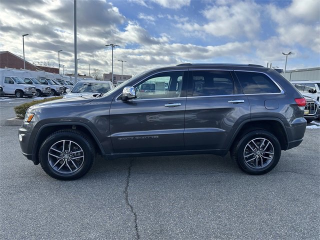 Used 2018 Jeep Grand Cherokee Limited image 2