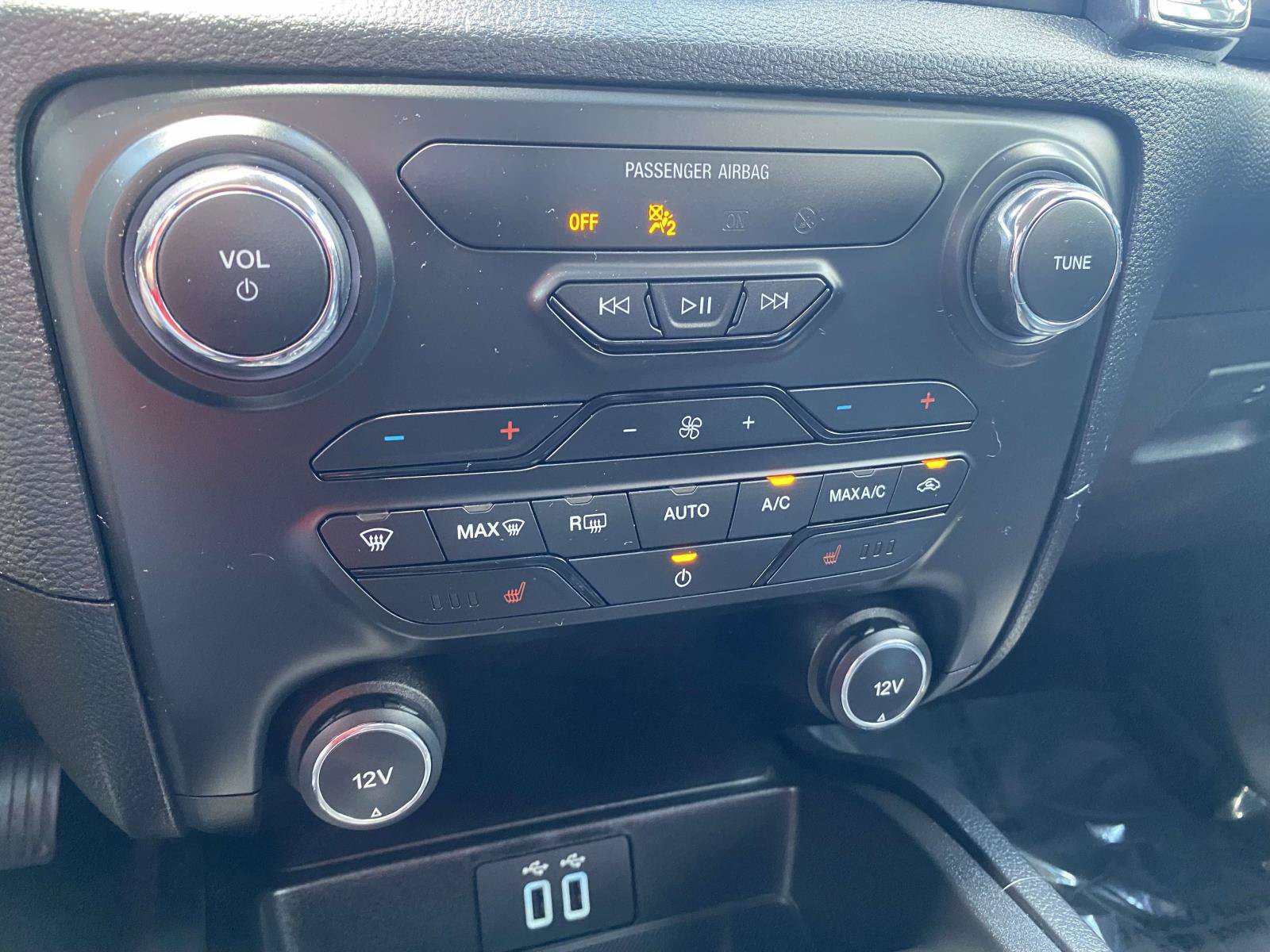 Certified 2019 Ford Ranger Lariat w/ Equipment Group 501A Mid AWD/4WD image 26
