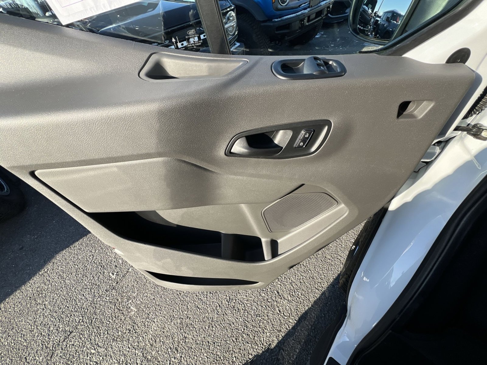 Certified 2024 Ford Transit 350 Low Roof image 15