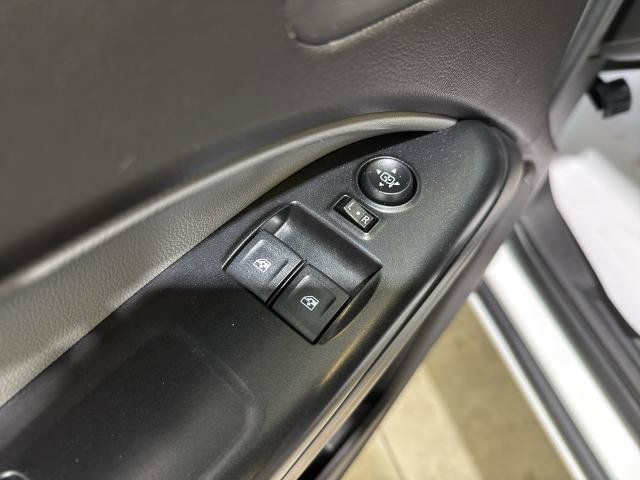 Used 2017 Chevrolet Colorado W/T w/ WT Convenience Package RWD image 11